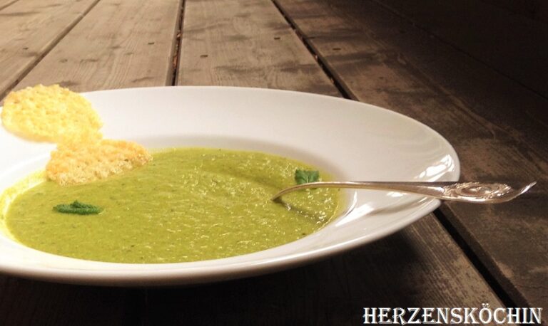 Erbsen-Minz-Suppe