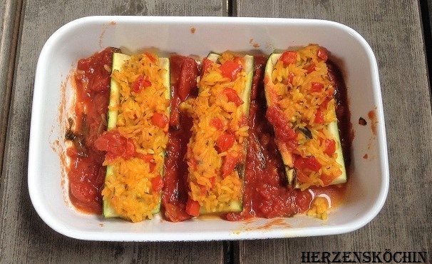 Überbackene Zucchini mit Kurkuma