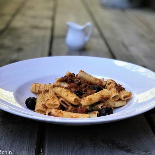 Pasta mit Linsen und Kapern